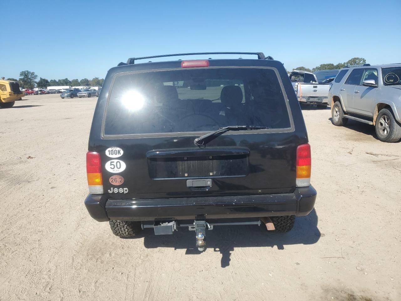 1999 Jeep Cherokee Limited VIN: 1J4FF78S2XL521747 Lot: 90850365