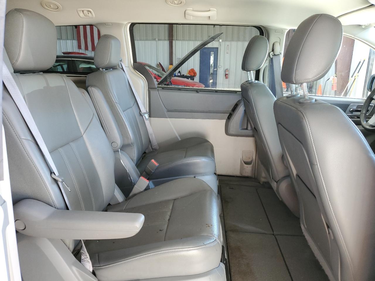 2008 Chrysler Town & Country Touring VIN: 2A8HR54P58R138625 Lot: 84793795