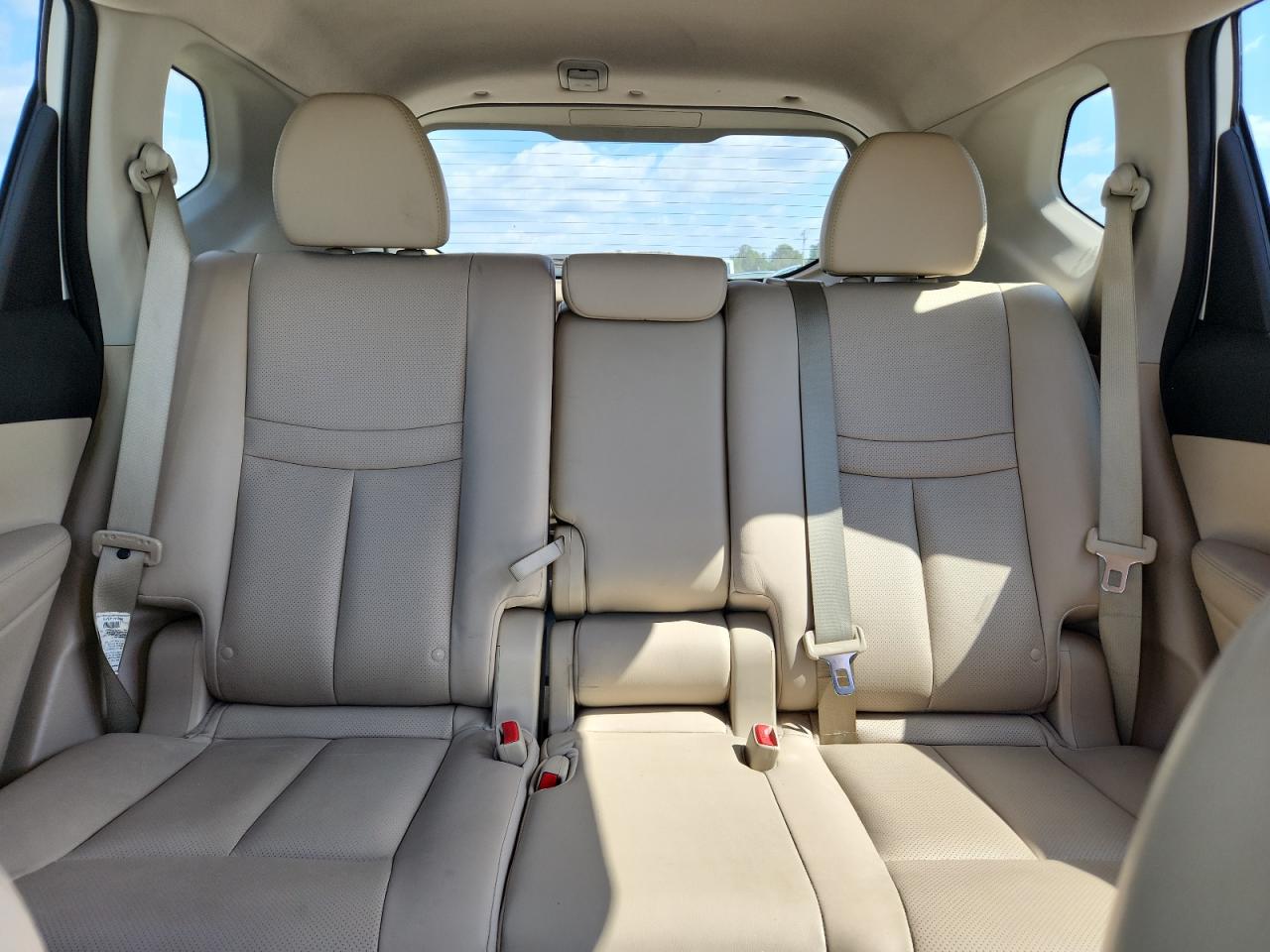 2015 Nissan Rogue S VIN: 5N1AT2MTXFC860387 Lot: 84898035