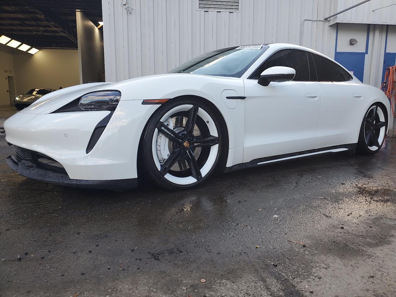 2021 Porsche Taycan