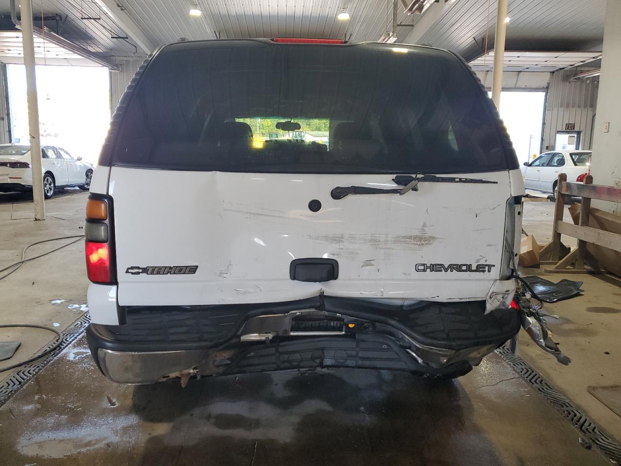 2005 Chevrolet Tahoe K1500 VIN: 1GNEK13Z95J196304 Lot: 84600765