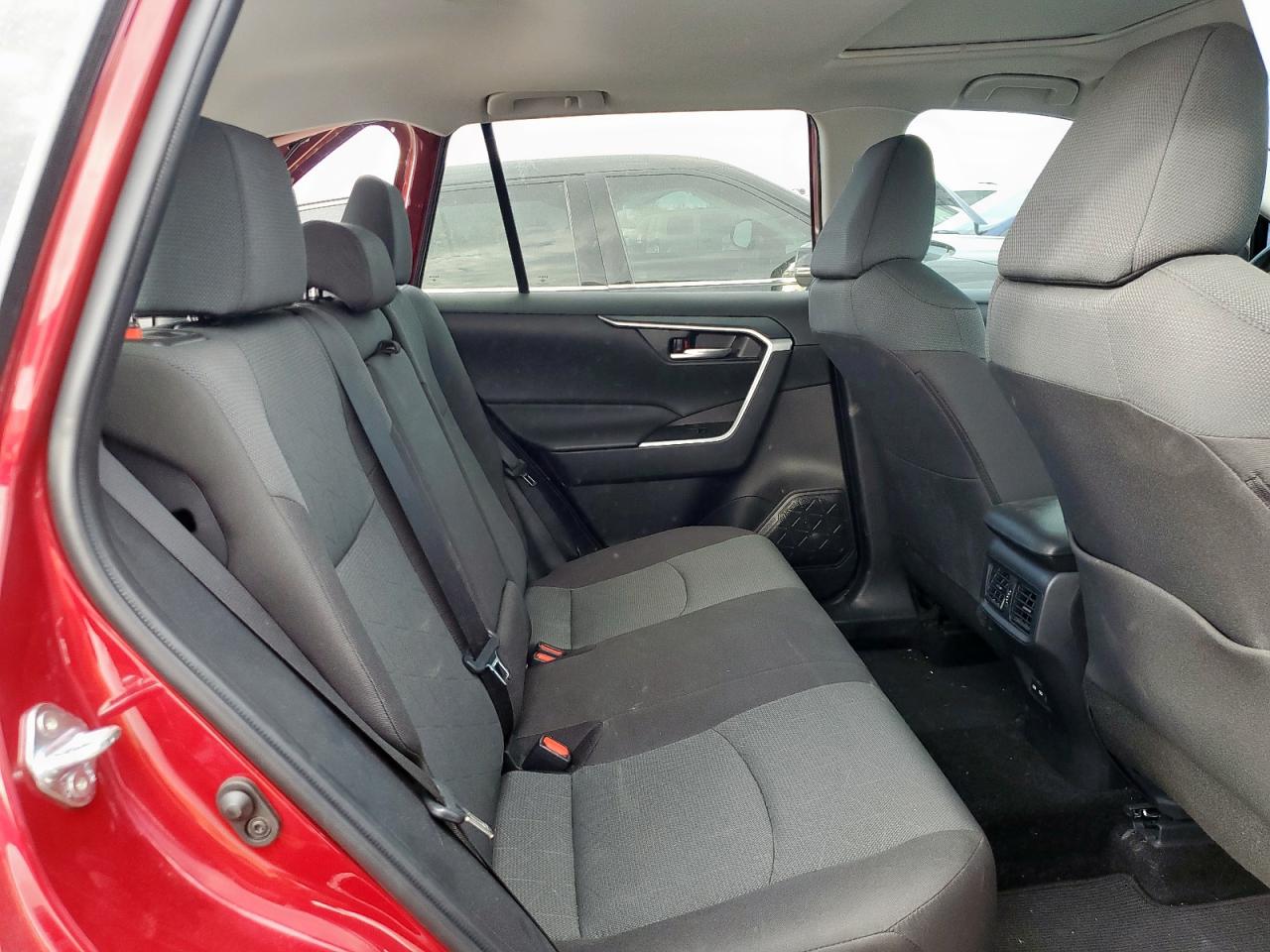 2025 Toyota Rav4 Xle VIN: 2T3W1RFVXSW367694 Lot: 82301485