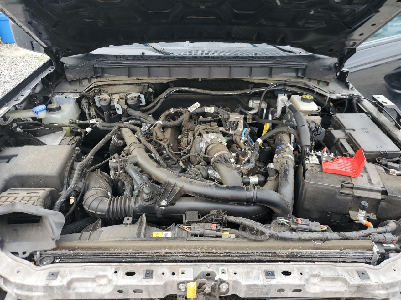 2022 Ford Bronco Base VIN: 1FMEE5DP5NLB04383 Lot: 85349895