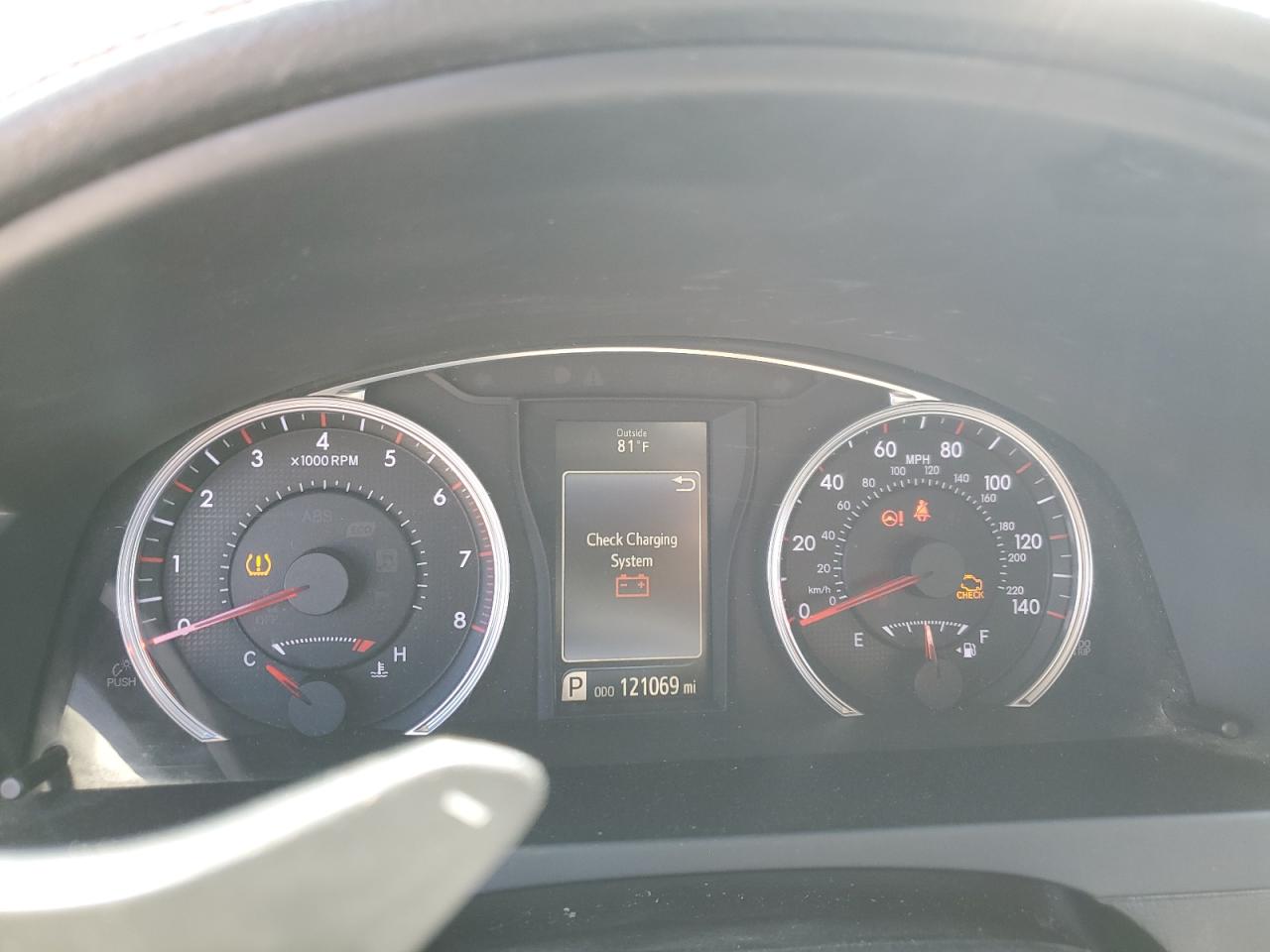 2015 Toyota Camry Le VIN: 4T1BF1FK3FU888200 Lot: 82270175