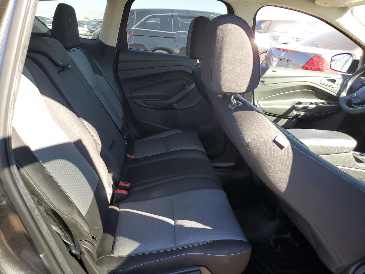 2017 Ford Escape Se VIN: 1FMCU9GD1HUD49859 Lot: 81989145