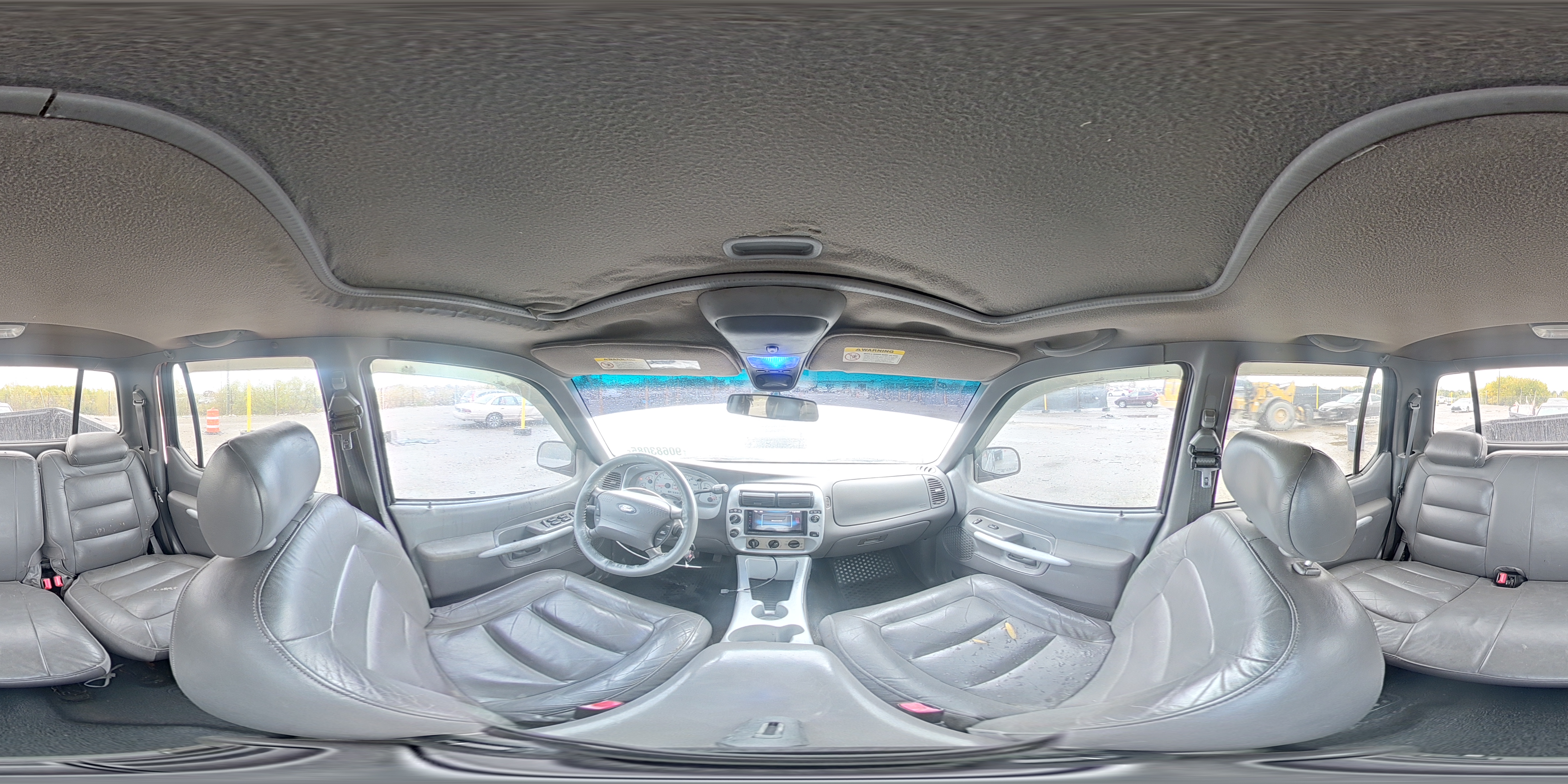 2002 Ford Explorer Sport Trac VIN: 1FMZU77E92UC19214 Lot: 90683085