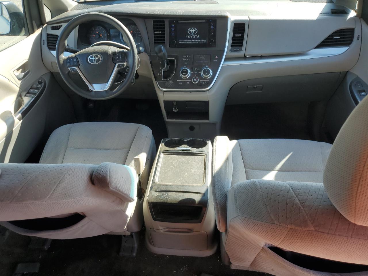 2015 Toyota Sienna Le VIN: 5TDKK3DC7FS614462 Lot: 87053655