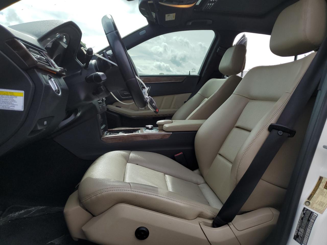 2013 Mercedes-Benz E 350 VIN: WDDHF5KBXDA663790 Lot: 82202885