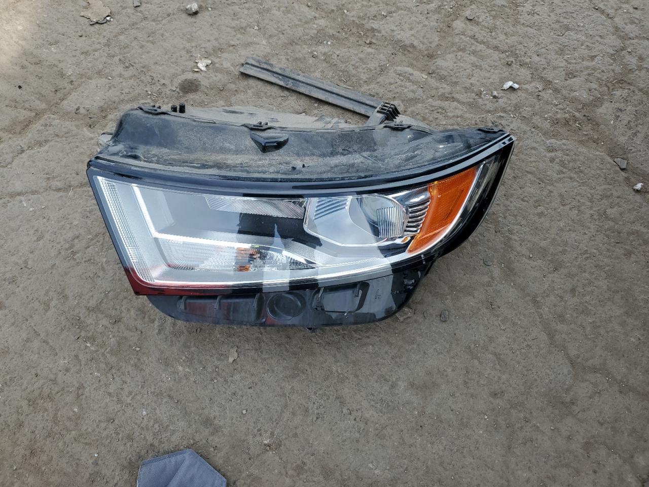 2017 Ford Edge Sel VIN: 2FMPK3J93HBC08659 Lot: 82565645