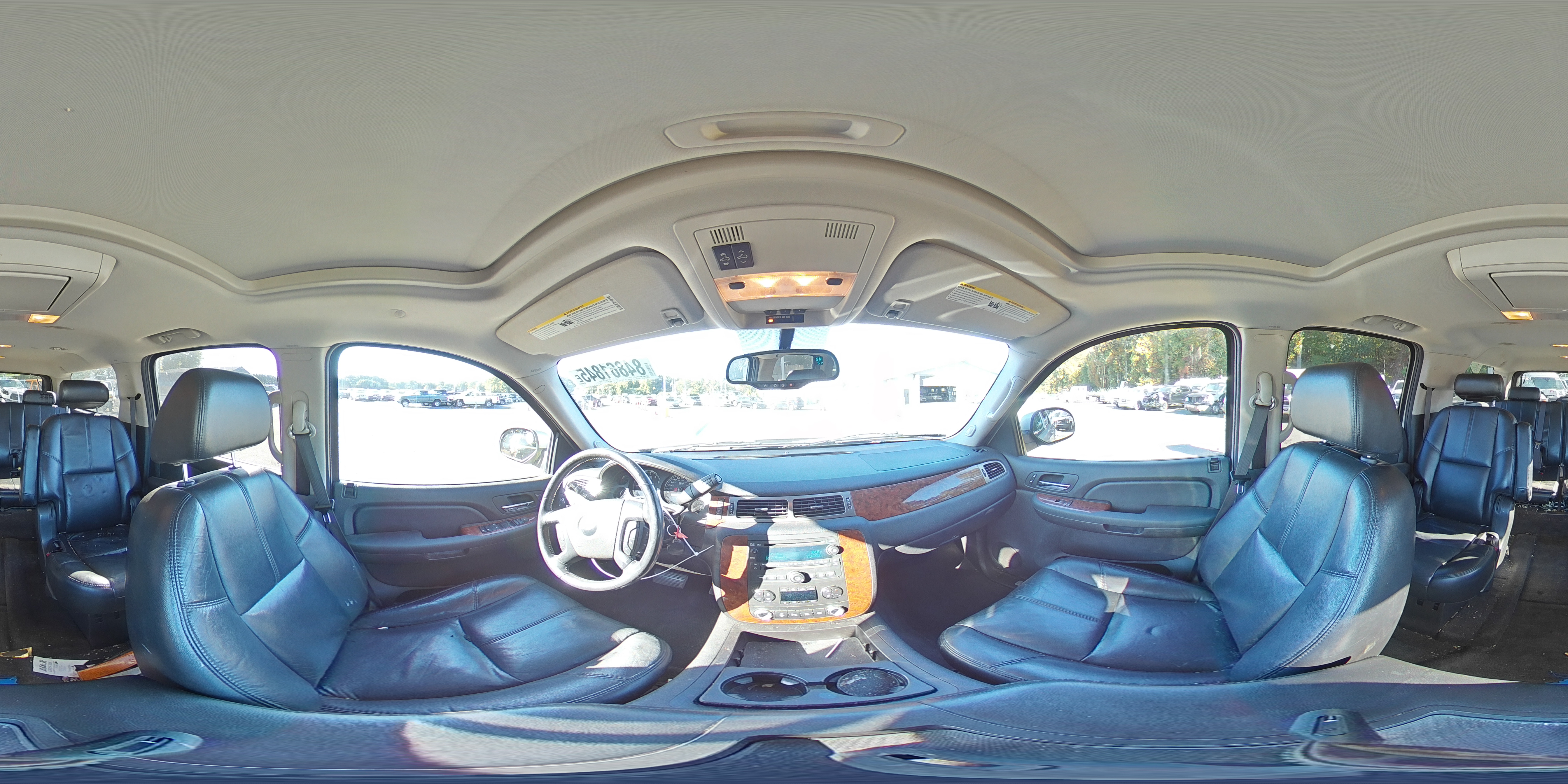 2007 Chevrolet Suburban K1500 VIN: 1GNFK16377J300447 Lot: 84861845