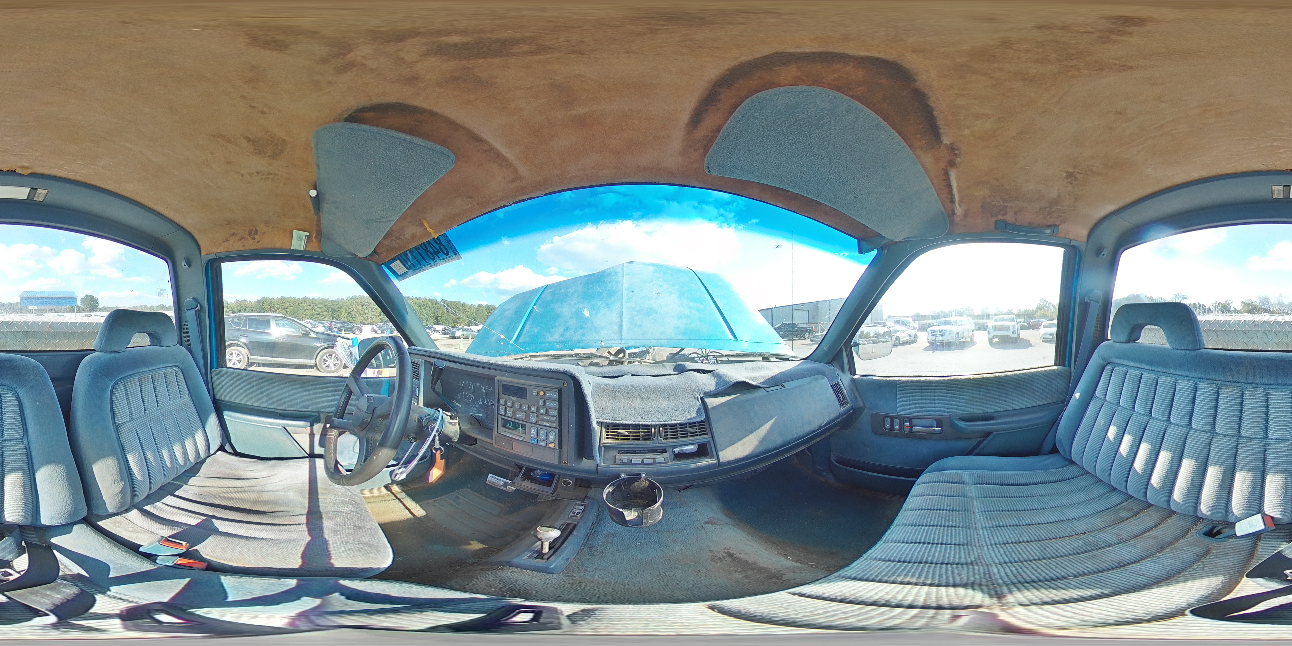 1992 Chevrolet Gmt-400 K1500 VIN: 1GCEK14K6NZ177429 Lot: 84811105
