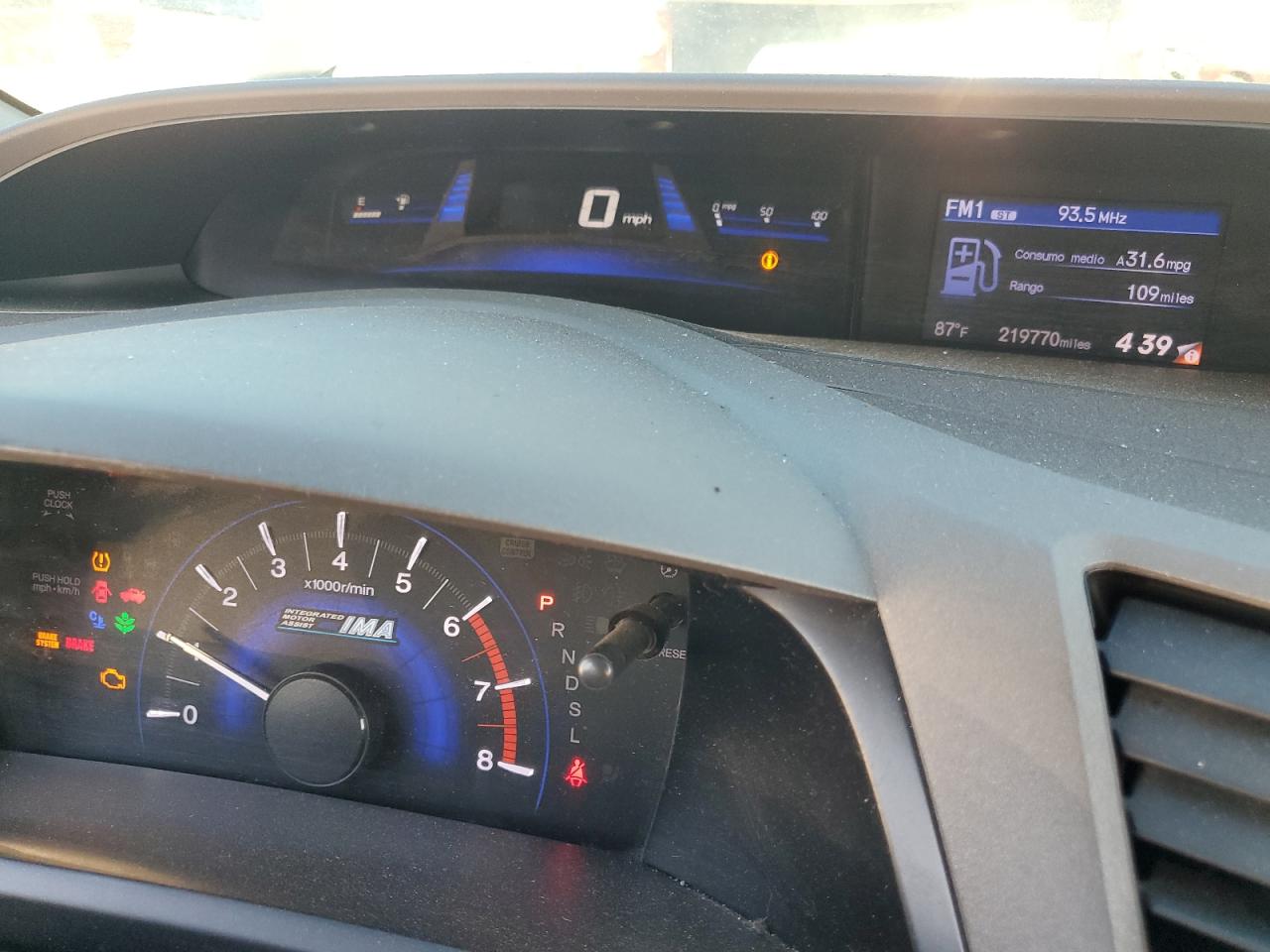 2012 Honda Civic Hybrid L VIN: JHMFB4F32CS008220 Lot: 82660275