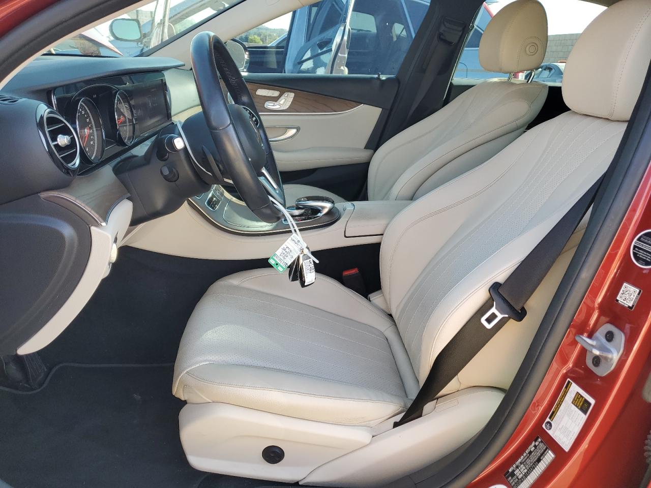 2019 Mercedes-Benz E 300 VIN: WDDZF4JB1KA547536 Lot: 84947845