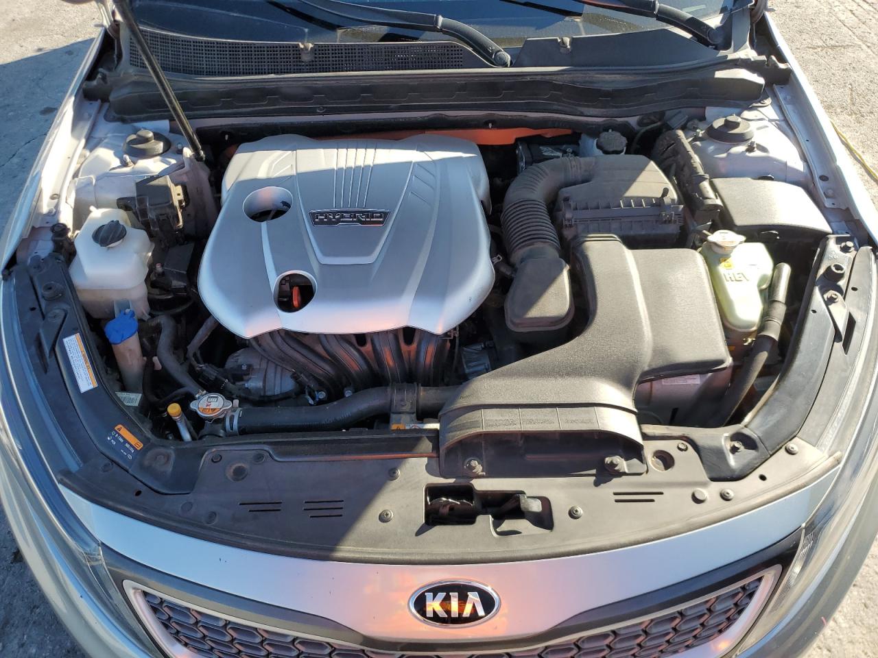 2015 Kia Optima Hybrid VIN: KNAGN4AD2F5084744 Lot: 84808825