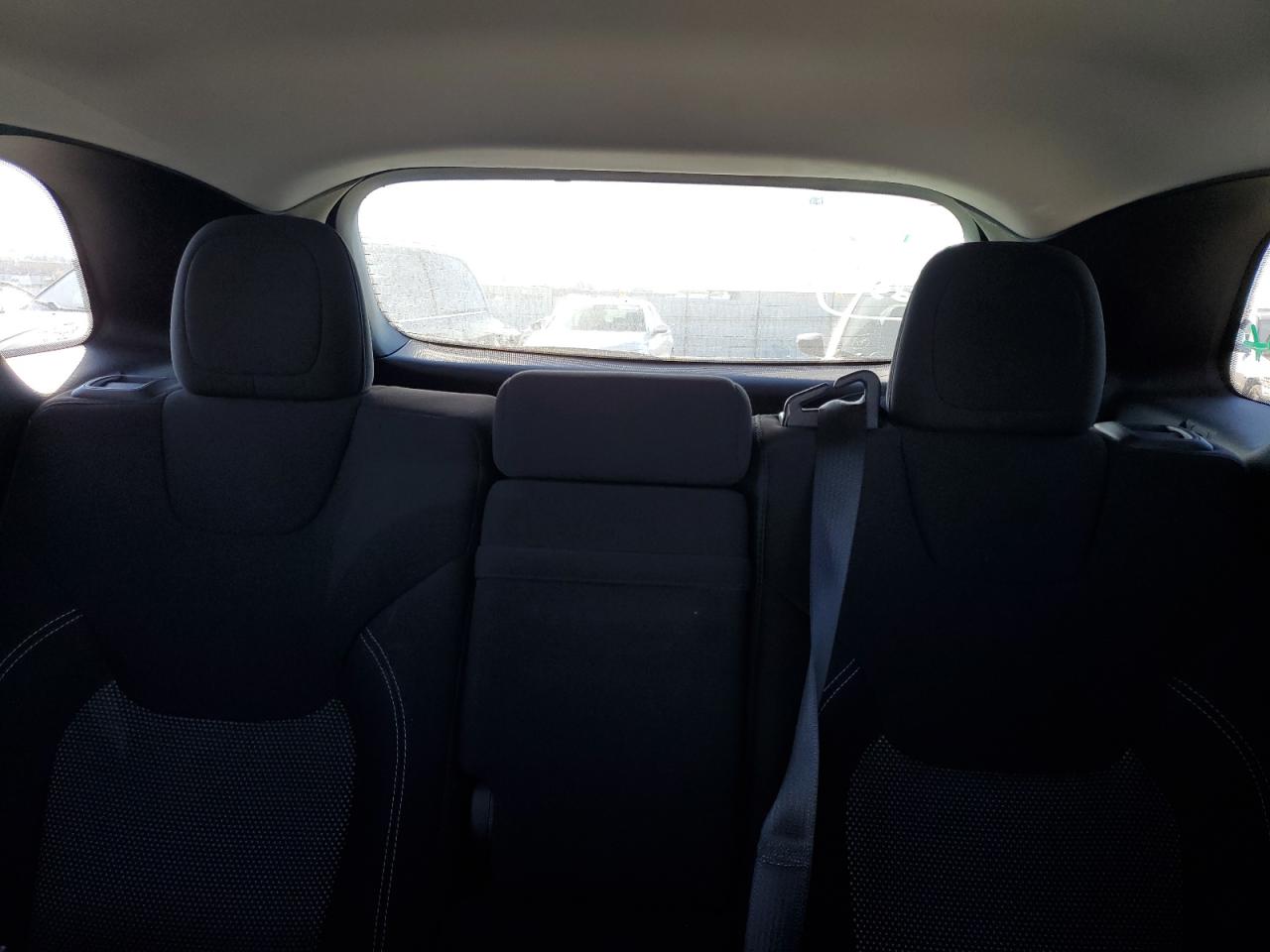 2019 Jeep Cherokee Latitude VIN: 1C4PJMCB0KD158057 Lot: 90540215