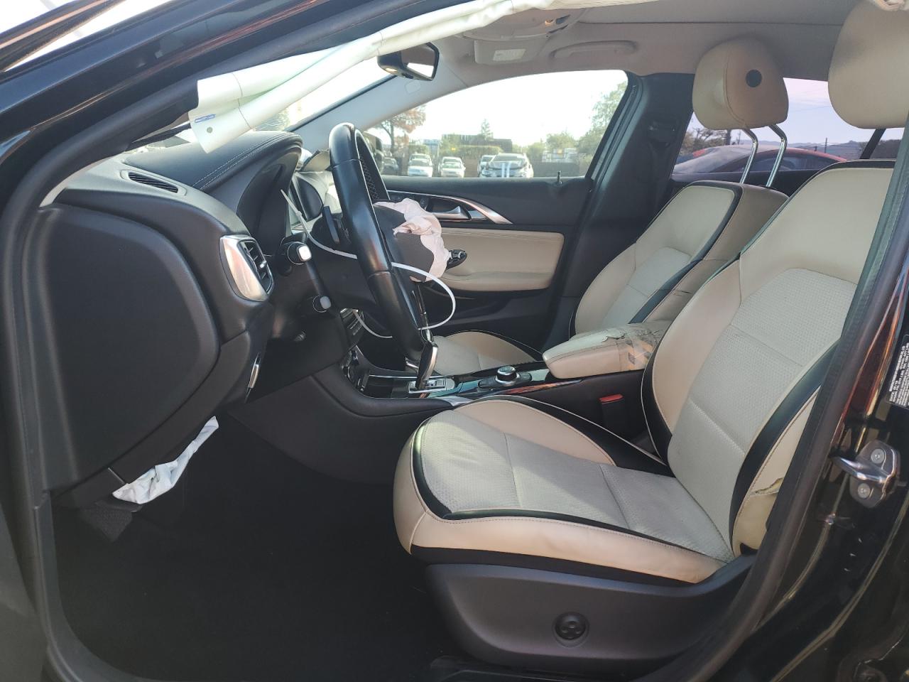 QX30 QX30