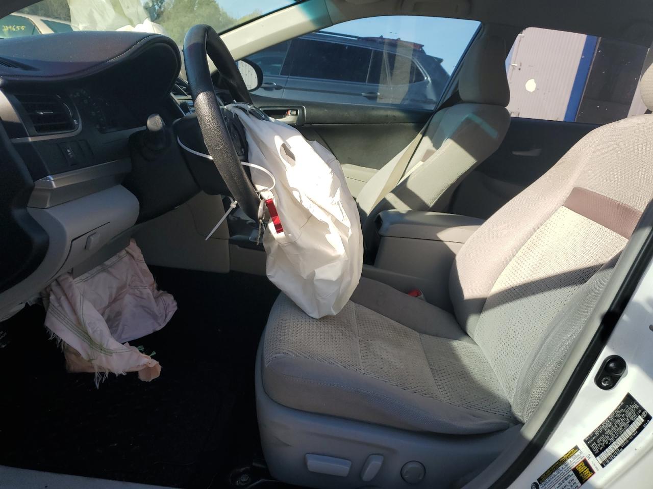 2013 Toyota Camry L VIN: 4T4BF1FK7DR305002 Lot: 84926875