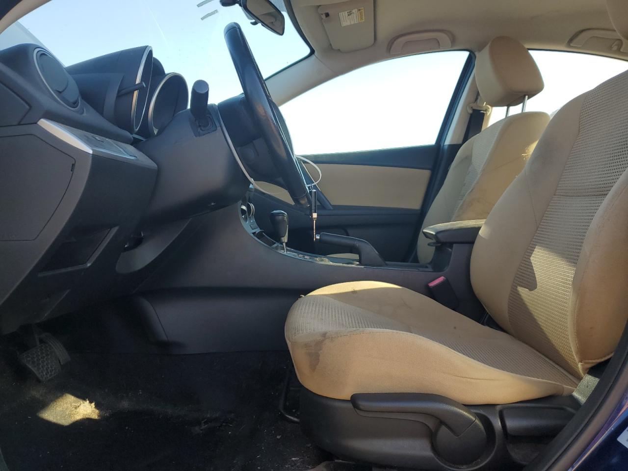 2012 Mazda 3 I VIN: JM1BL1V82C1612784 Lot: 84546825