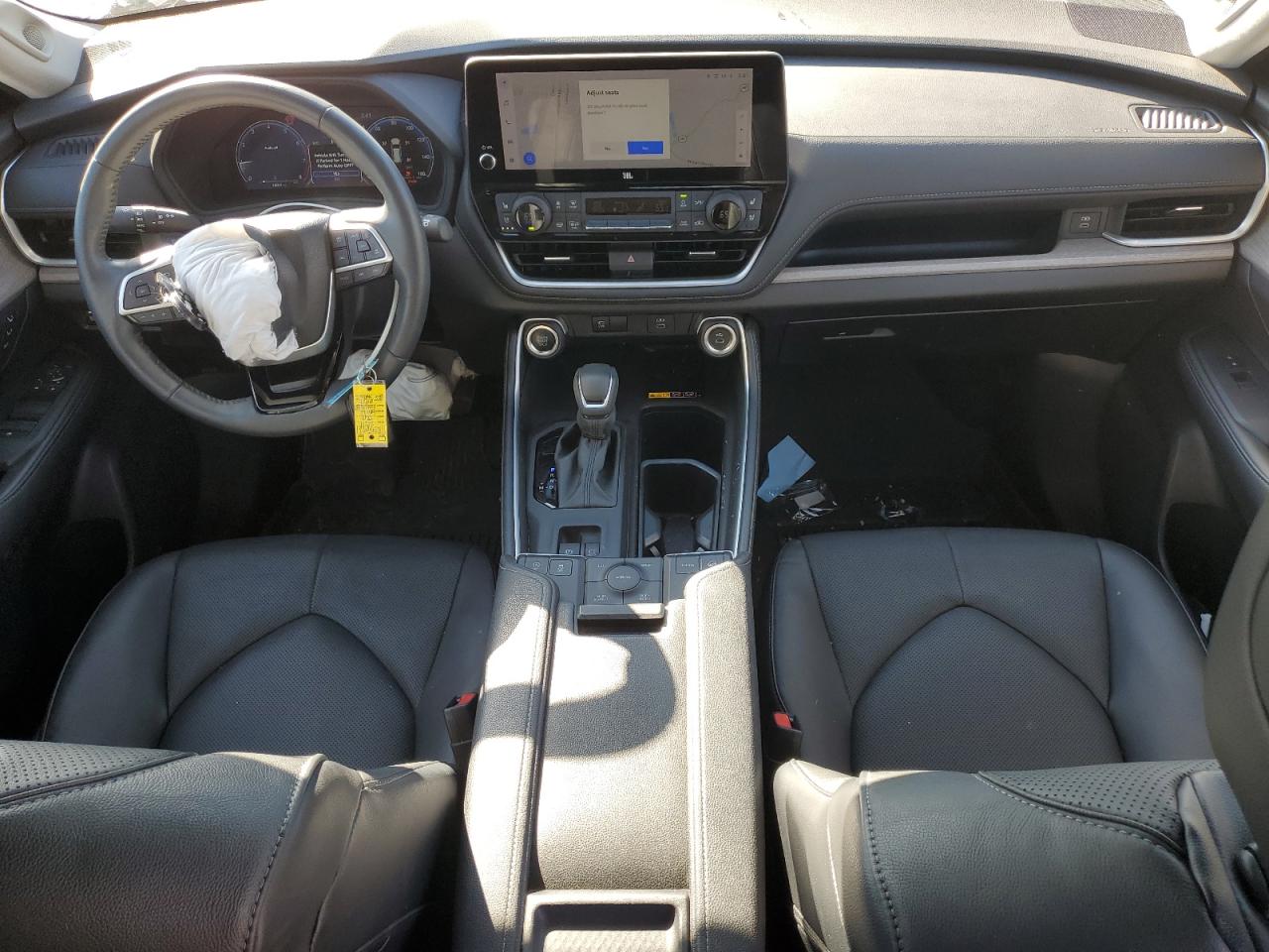 2024 Toyota Grand Highlander Xle VIN: 5TDAAAB5XRS065593 Lot: 86068355