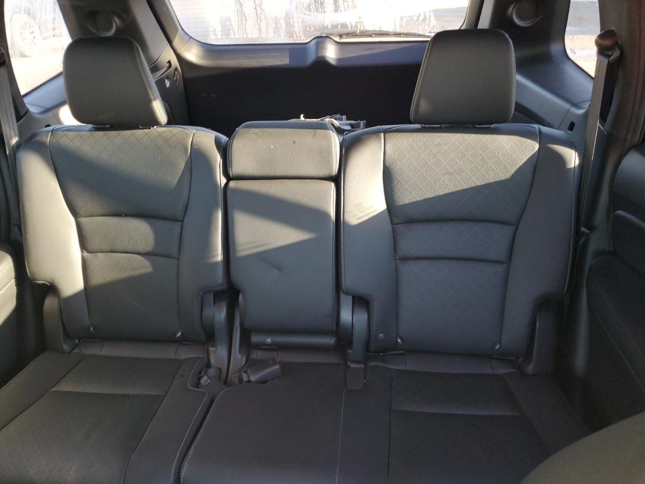 2019 Honda Passport Touring VIN: 5FNYF7H9XKB005238 Lot: 90097175