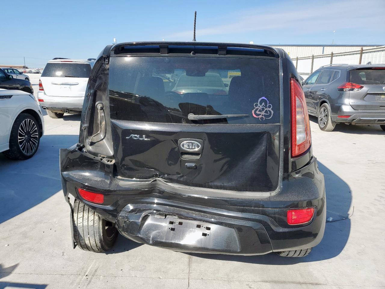 2012 Kia Soul + VIN: KNDJT2A63C7403847 Lot: 86220435