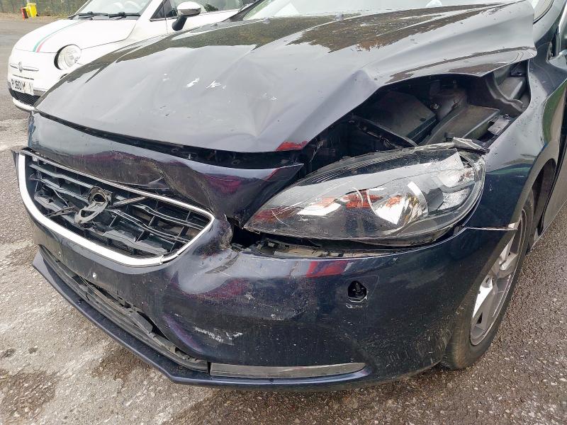 2015 VOLVO V40 SE NAV T2 AUTO 