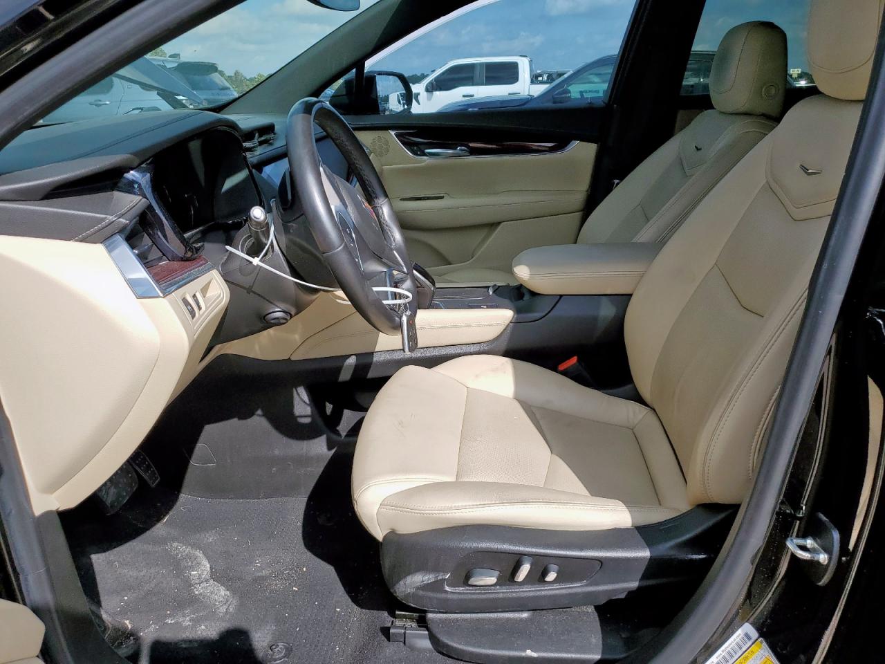 2018 Cadillac Xt5 Luxury VIN: 1GYKNCRS3JZ218795 Lot: 87391695