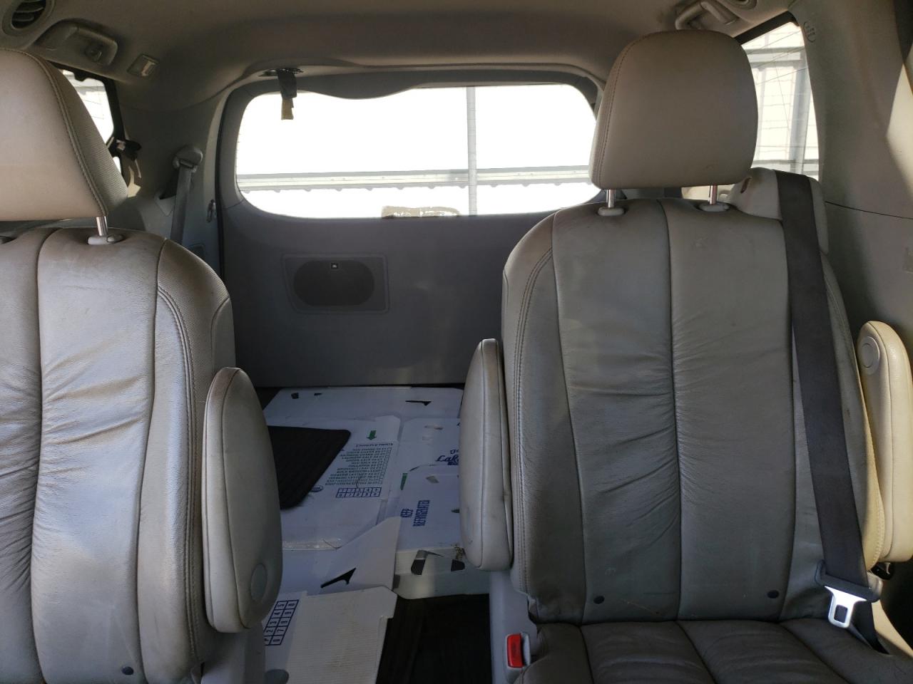 2011 Toyota Sienna Xle VIN: 5TDDK3DC0BS002705 Lot: 87119815