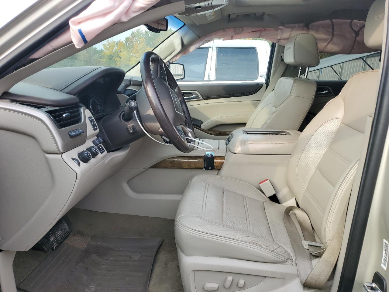 2017 GMC Yukon Xl Denali VIN: 1GKS2HKJ7HR164784 Lot: 84255585