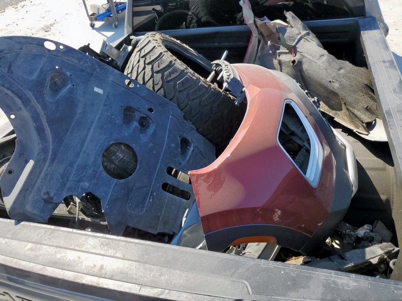 2021 Chevrolet Silverado C1500 Lt VIN: 3GCPWCED8MG135061 Lot: 82427585