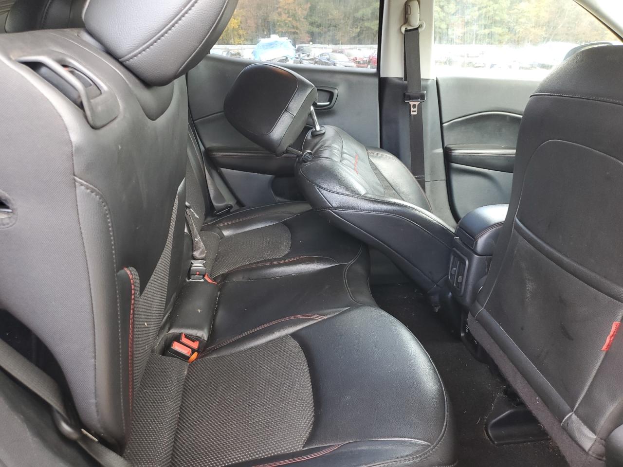 2020 Jeep Compass Trailhawk VIN: 3C4NJDDB8LT196170 Lot: 82654025