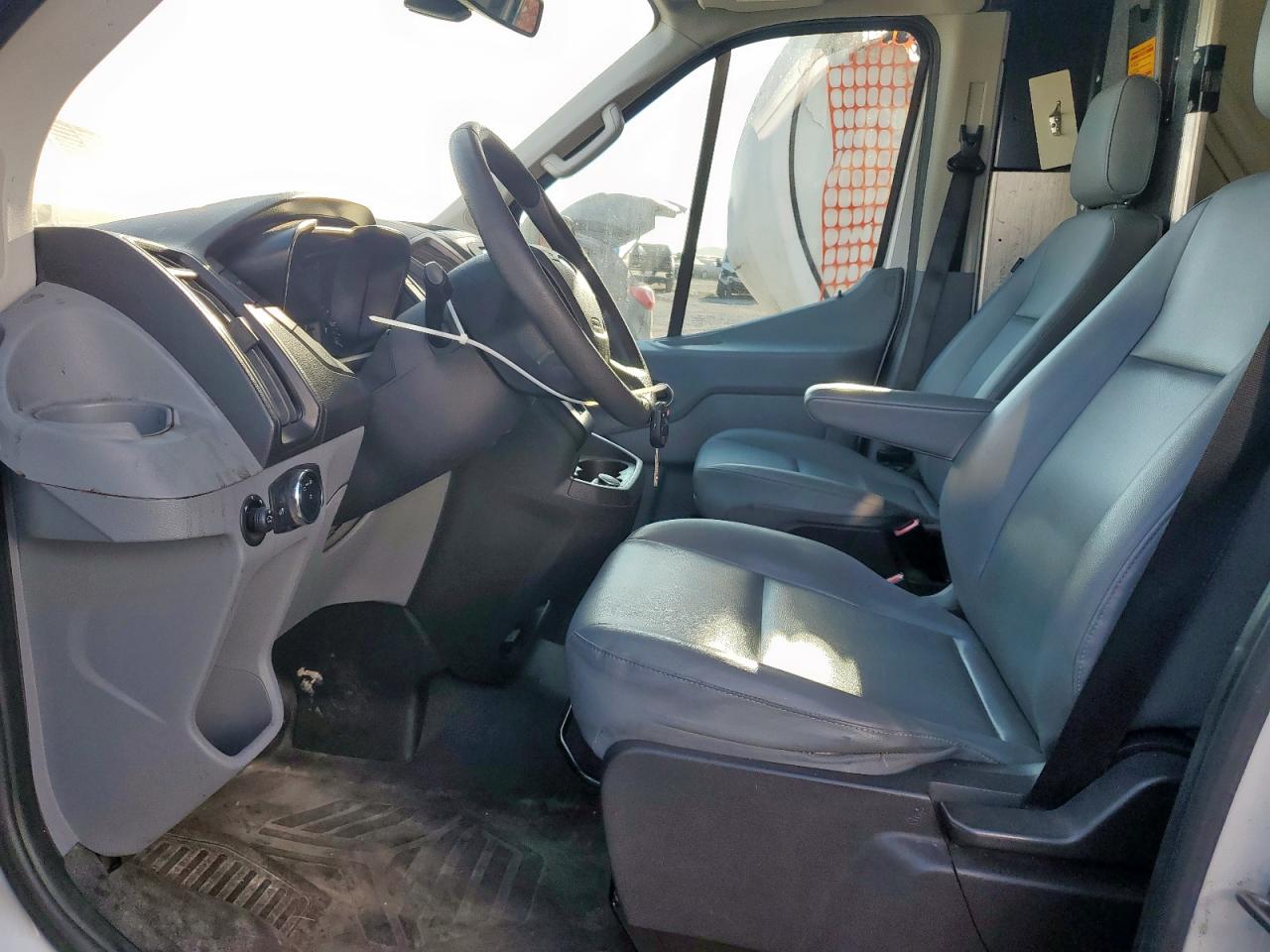 2017 Ford Transit T-150 VIN: 1FTYE2CM1HKA31482 Lot: 85391595