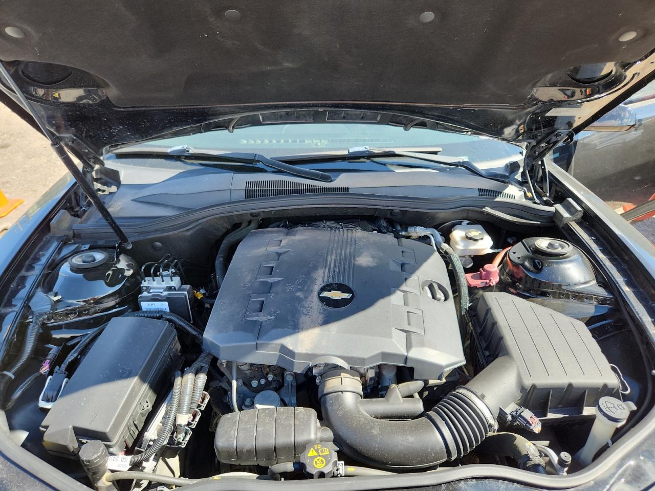 2015 Chevrolet Camaro Ls VIN: 2G1FB1E3XF9224204 Lot: 84856105