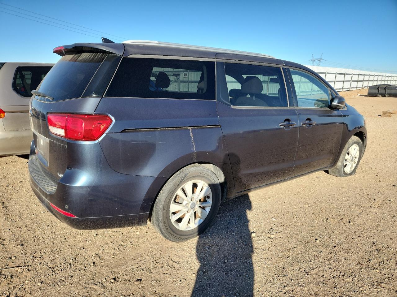 2015 Kia Sedona Lx black van gas KNDMB5C10F6029940 photo #4