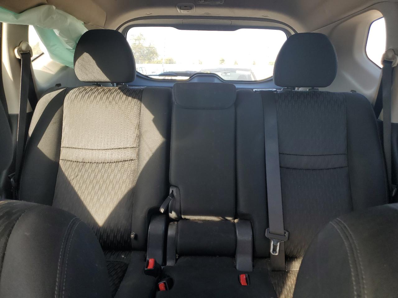 2018 Nissan Rogue S VIN: KNMAT2MT5JP582679 Lot: 82191905