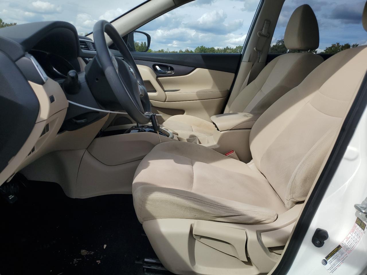 2016 Nissan Rogue S VIN: JN8AT2MT5GW014094 Lot: 82346455