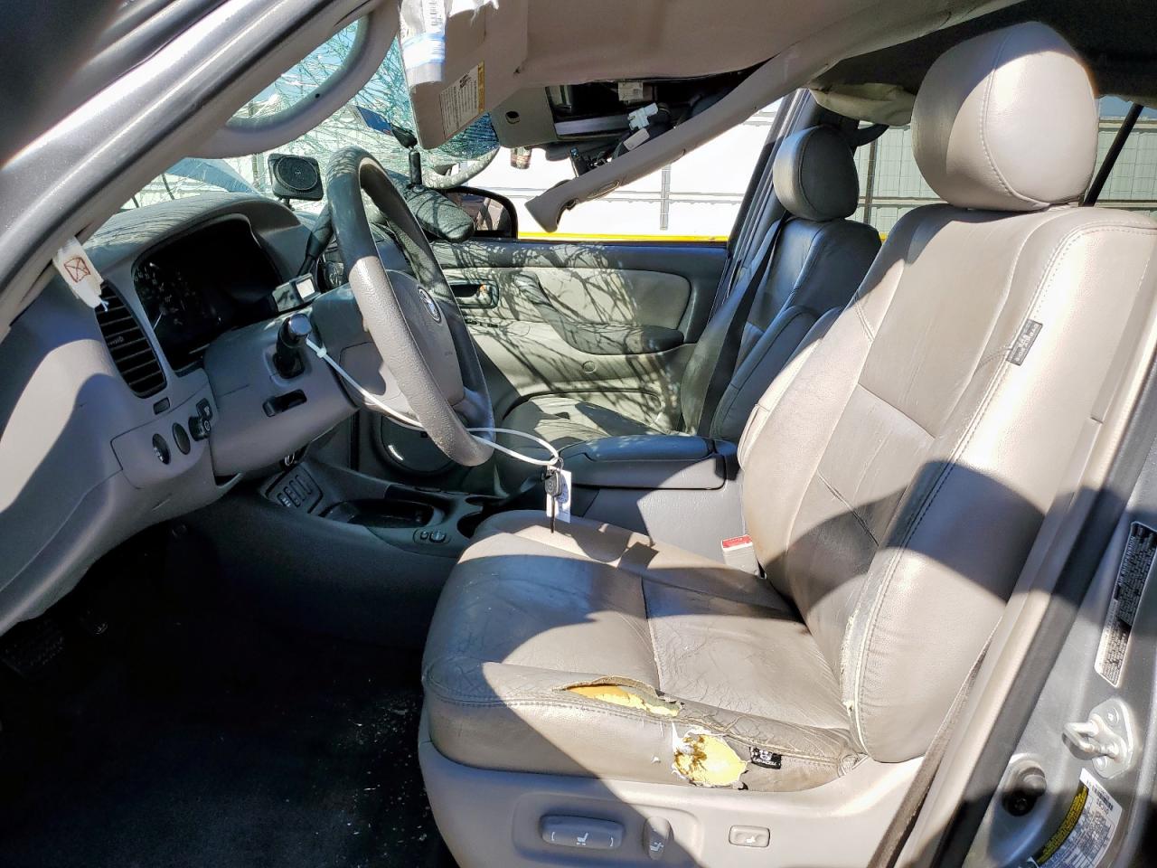 2005 Toyota Sequoia Sr5 VIN: 5TDZT34A05S257960 Lot: 91105135