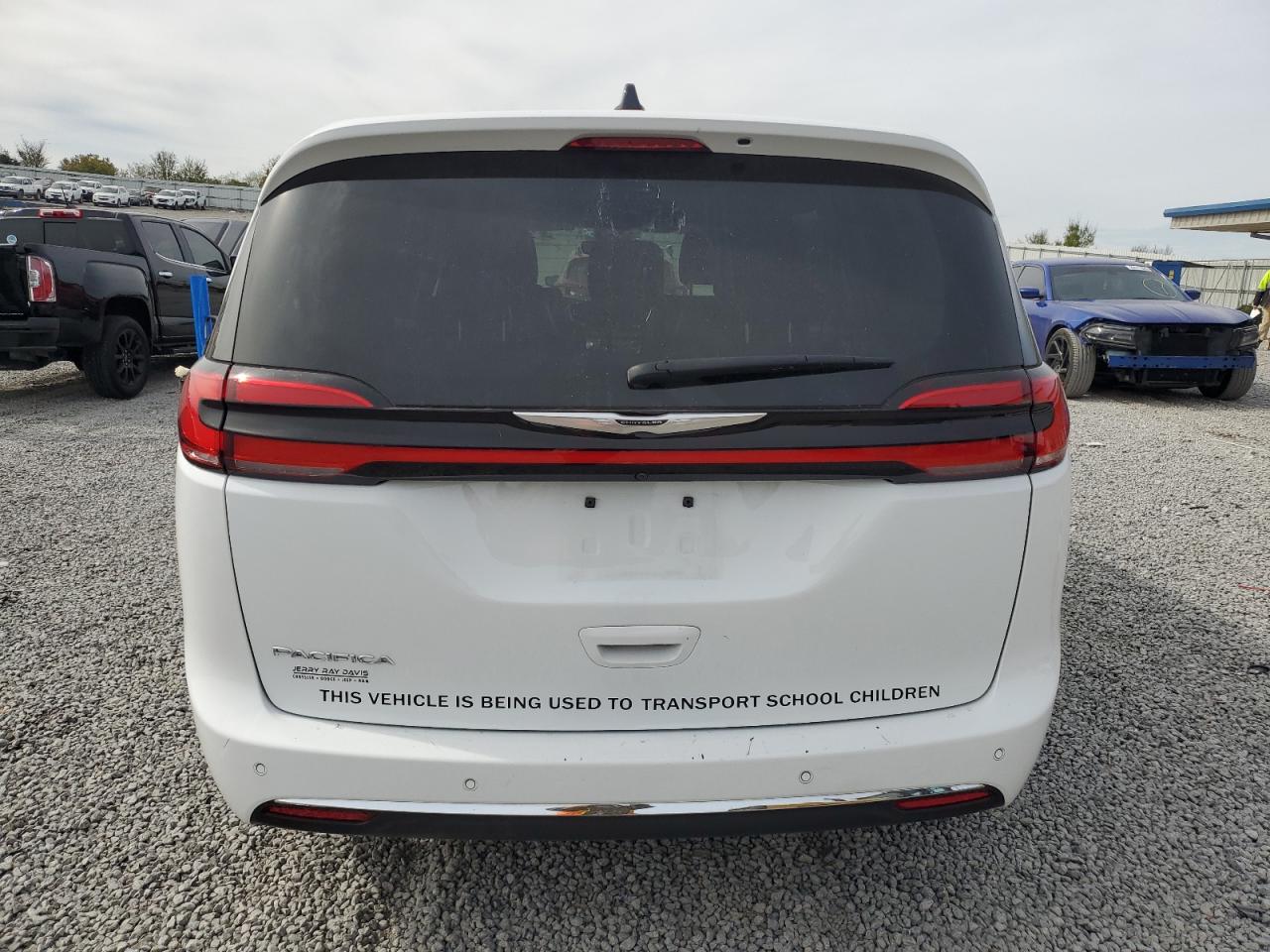 2024 Chrysler Pacifica Touring L VIN: 2C4RC1BG9RR114418 Lot: 89618255