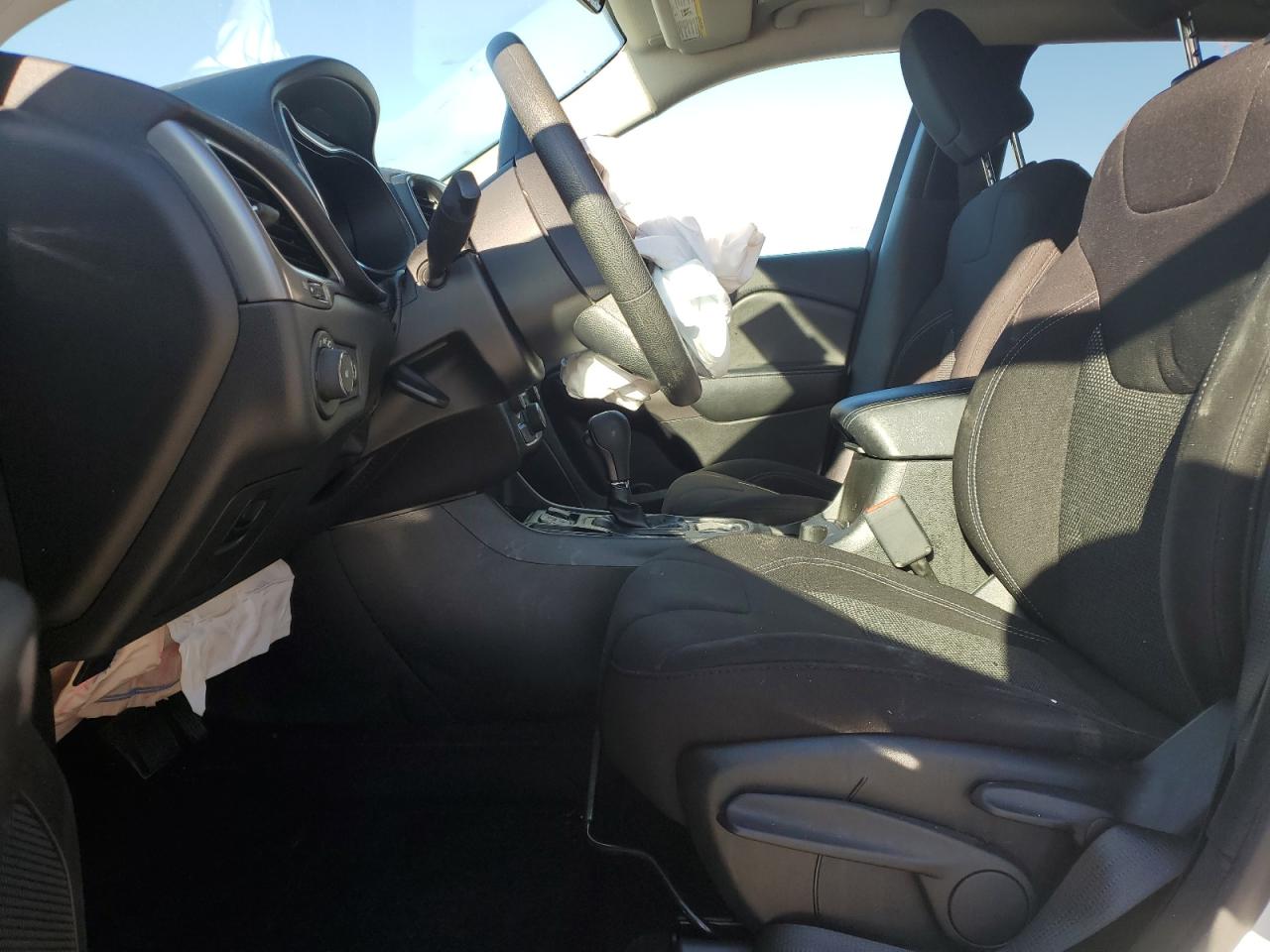 2019 Jeep Cherokee Latitude VIN: 1C4PJLCBXKD312638 Lot: 87244325