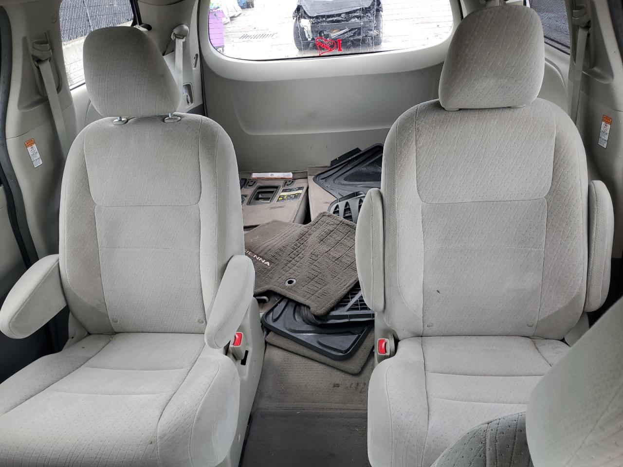 2015 Toyota Sienna Le VIN: 5TDJK3DCXFS105252 Lot: 85671285
