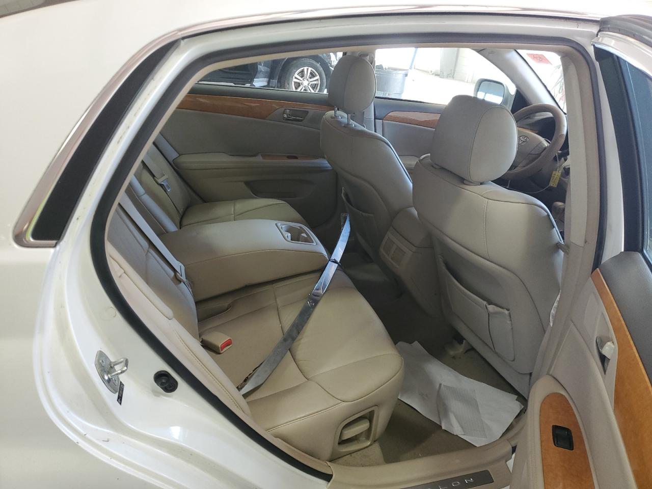 2007 Toyota Avalon Xl VIN: 4T1BK36B57U230676 Lot: 85598095