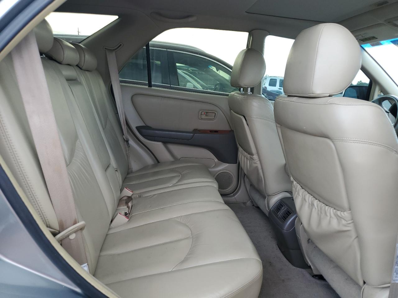 2000 Lexus Rx 300 VIN: JT6GF10U3Y0063439 Lot: 84723915