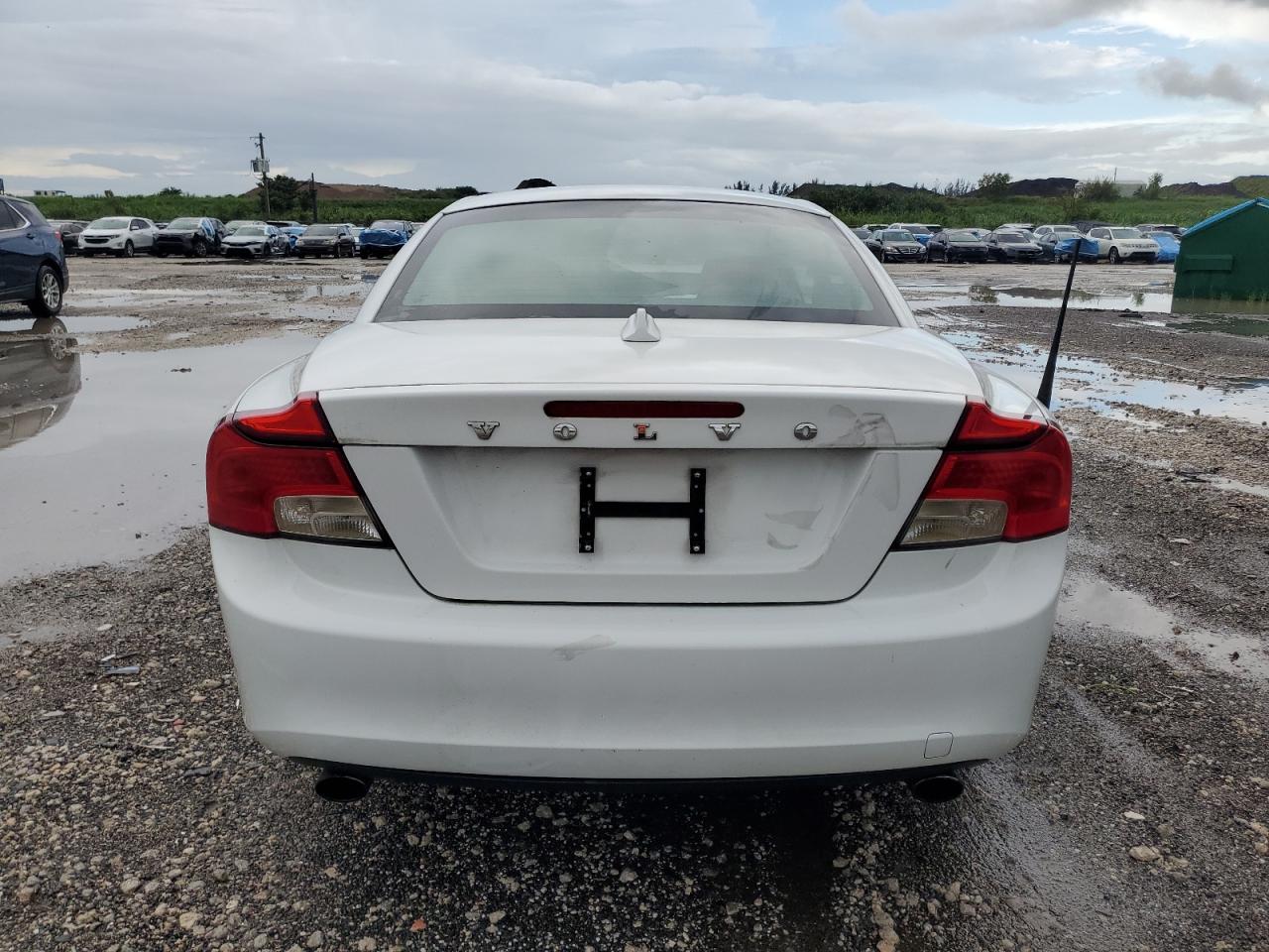 2012 Volvo C70 T5 VIN: YV1672MC1CJ125801 Lot: 85262095