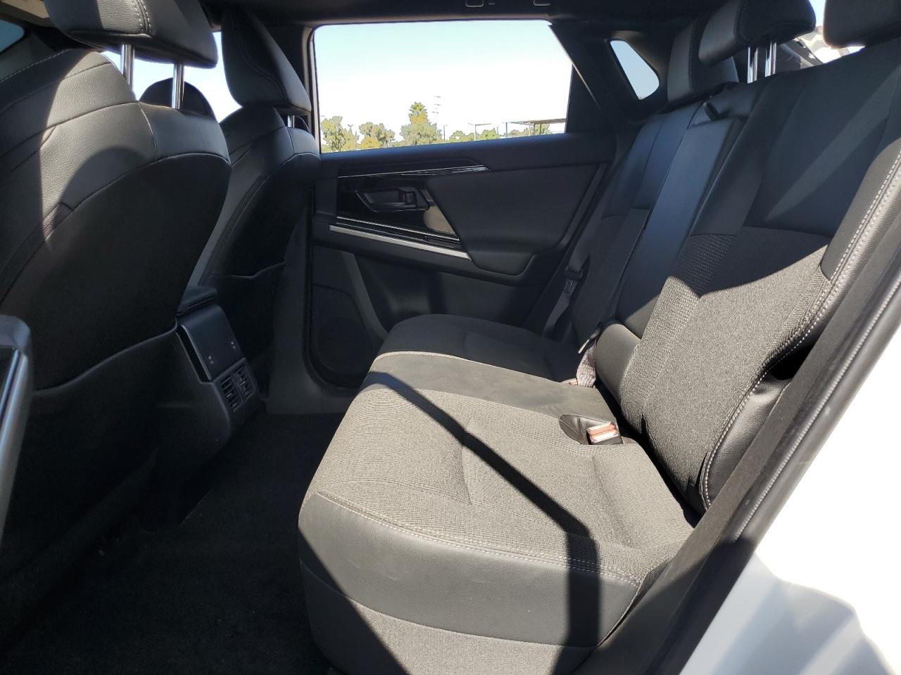 2024 Toyota Bz4X Xle VIN: JTMAAAAA5RA053864 Lot: 82324655