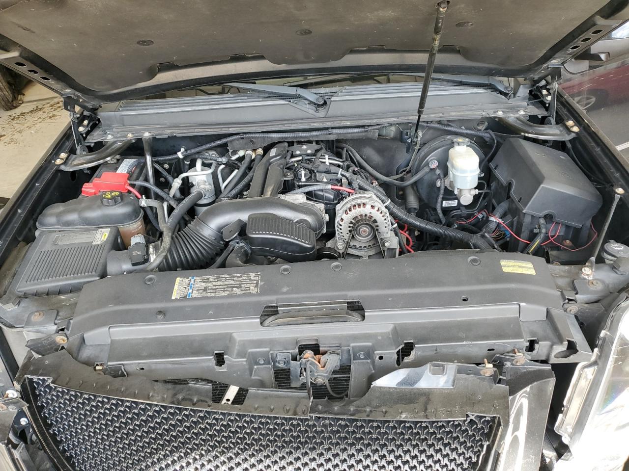 2011 GMC Yukon Denali VIN: 1GKS2EEF8BR181820 Lot: 90120185