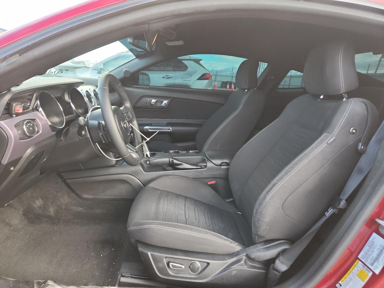 2017 Ford Mustang VIN: 1FA6P8THXH5306522 Lot: 89694725