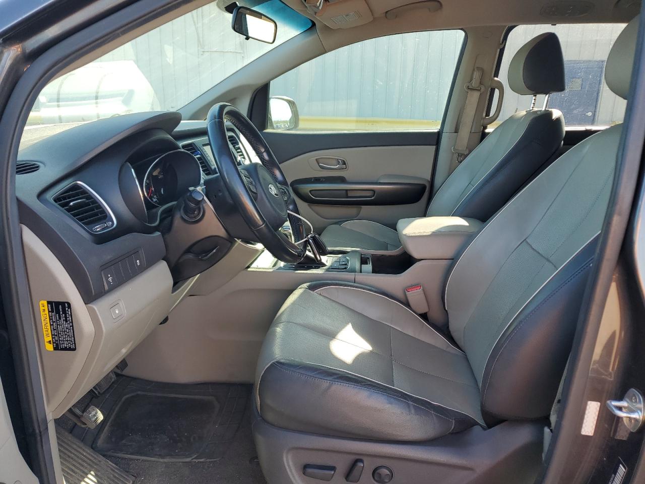 2017 Kia Sedona Lx VIN: KNDMB5C11H6326136 Lot: 84466155