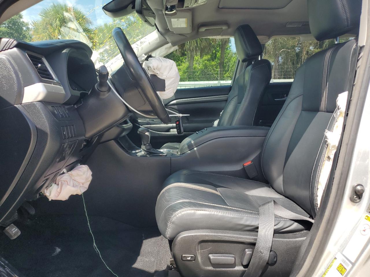 2018 Toyota Highlander Se VIN: 5TDKZRFHXJS541927 Lot: 84827925