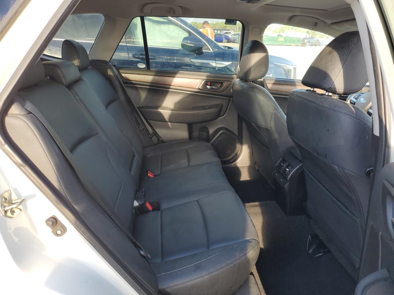 2016 Subaru Outback 2.5I Limited VIN: 4S4BSBNC6G3279864 Lot: 82458915