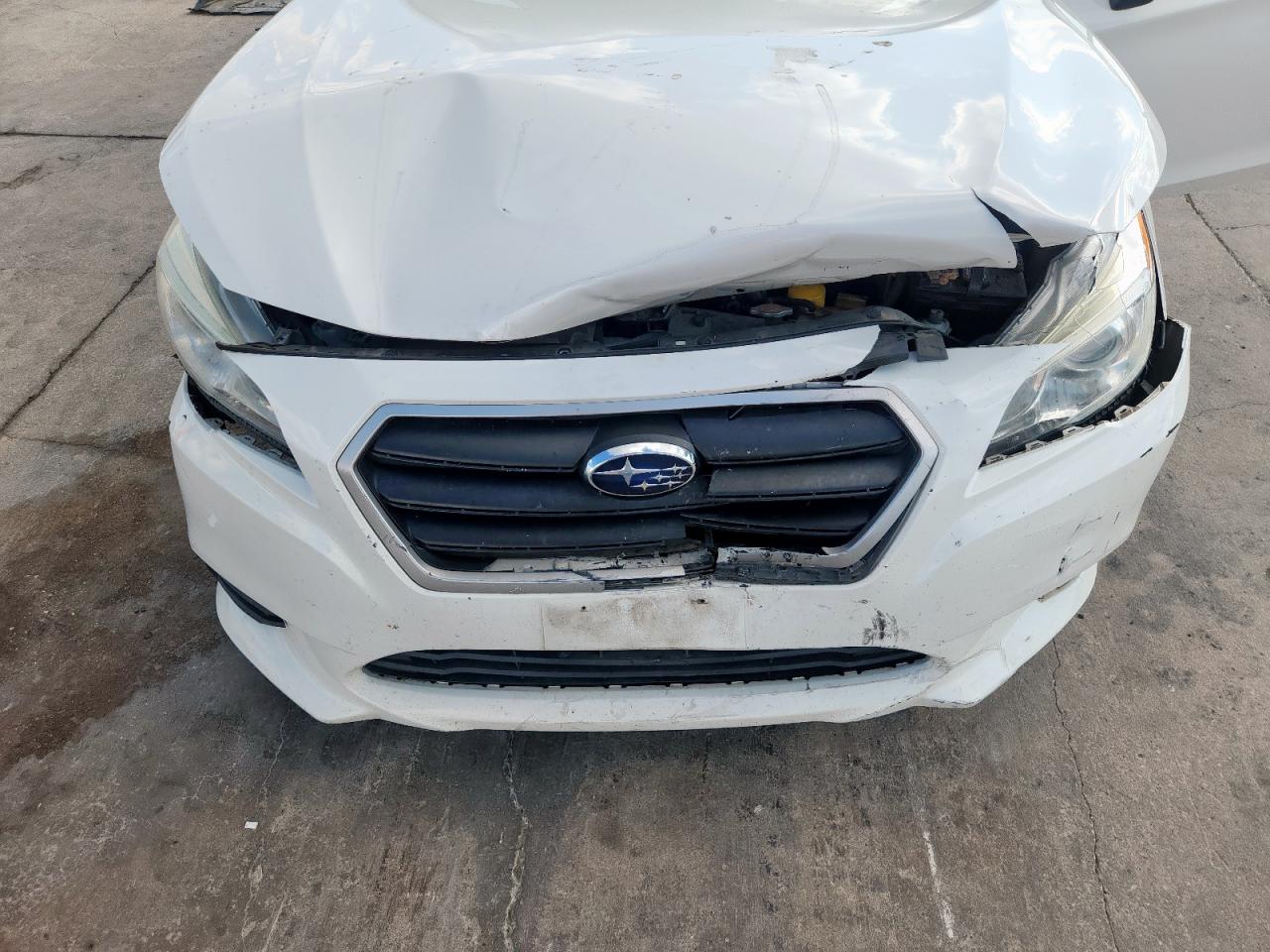2017 Subaru Legacy 2.5I VIN: 4S3BNAB61H3029843 Lot: 85012575